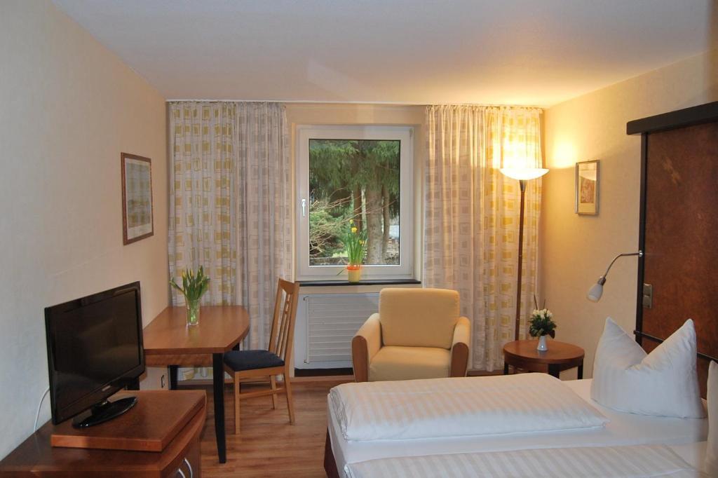Waldhotel Im Wiesengrund Hürtgenwald Kamer foto