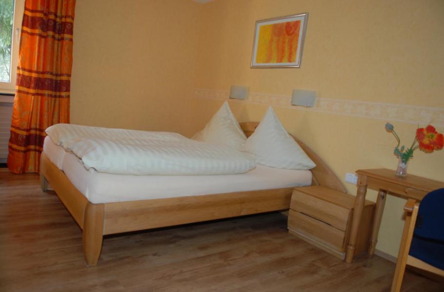 Waldhotel Im Wiesengrund Hürtgenwald Kamer foto